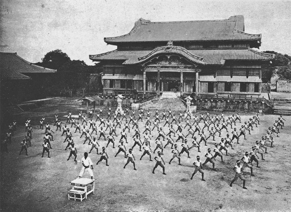Entrainement de karate Shuri Castle 1938